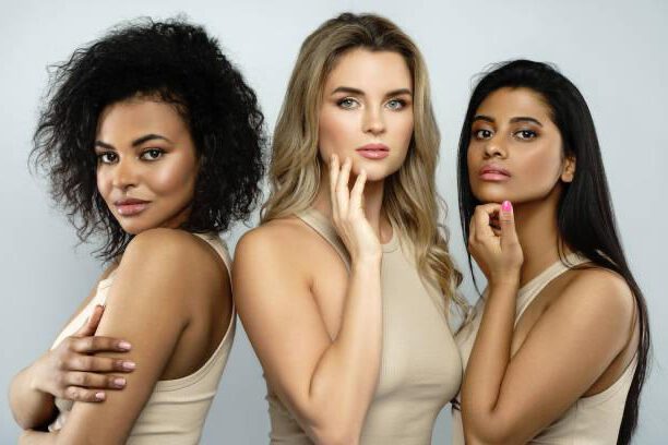 Microneedling: einfach jünger aussehen
